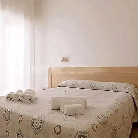 Baltic מלון 3*